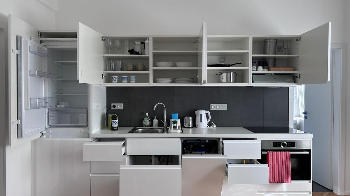 Modern And New Close To Downtown Praha